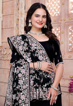 Load image into Gallery viewer, Black Georgette Saree With Blouse