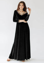 Load image into Gallery viewer, Black Velvet Gown