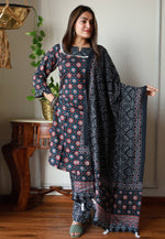 Load image into Gallery viewer, Blue Chanderi Cotton Kurta Set With Pant