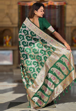 Load image into Gallery viewer, Green Banarasi Silk Saree With Blouse