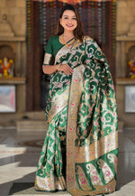 Load image into Gallery viewer, Green Banarasi Silk Saree With Blouse