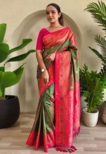 Load image into Gallery viewer, Green Silk Paithani Saree