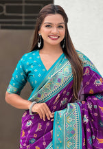 Load image into Gallery viewer, Purple Patola Silk Saree