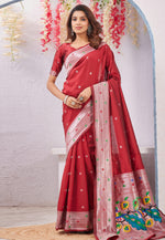 Load image into Gallery viewer, Red Banarasi Silk Paithani Saree