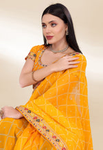 Load image into Gallery viewer, Yellow Georgette Bandhani Print Saree
