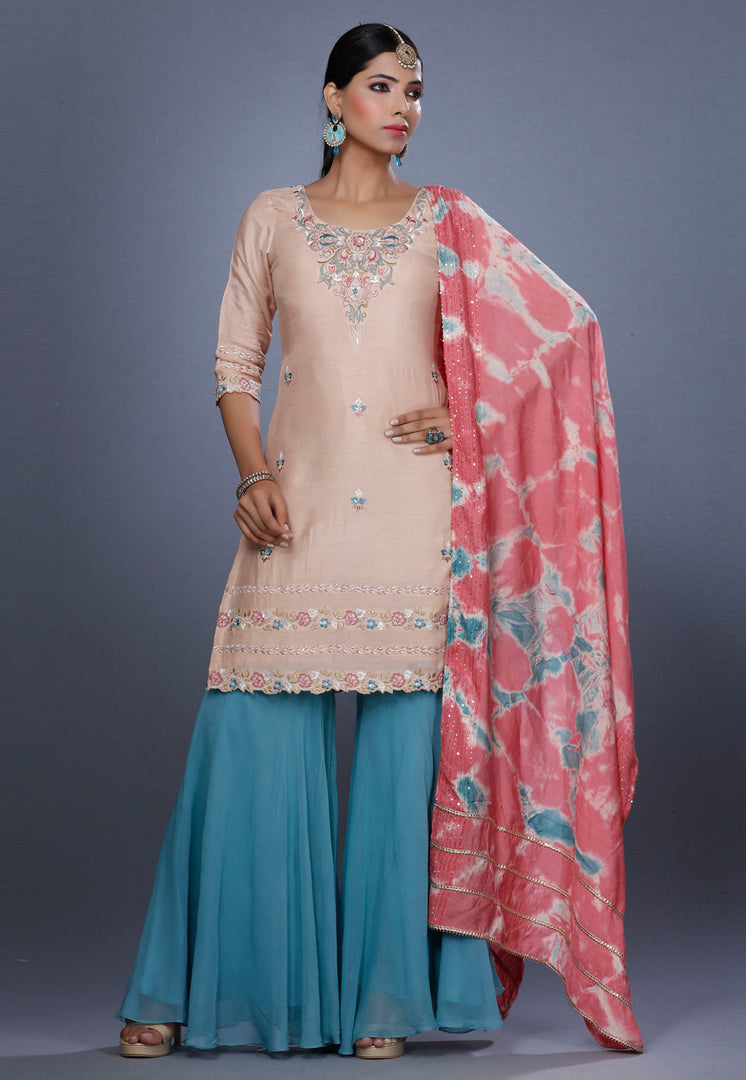 Peach Muslin Pakistani Salwar Kameez