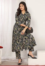 Load image into Gallery viewer, Black Chanderi Kurta Set With Pent
