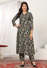 Load image into Gallery viewer, Black Chanderi Kurta Set With Pent
