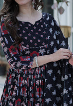 Load image into Gallery viewer, Black Cotton Readymade Long Anarkali Suit
