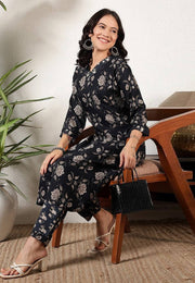 Black Rayon Kurta Set With Pant