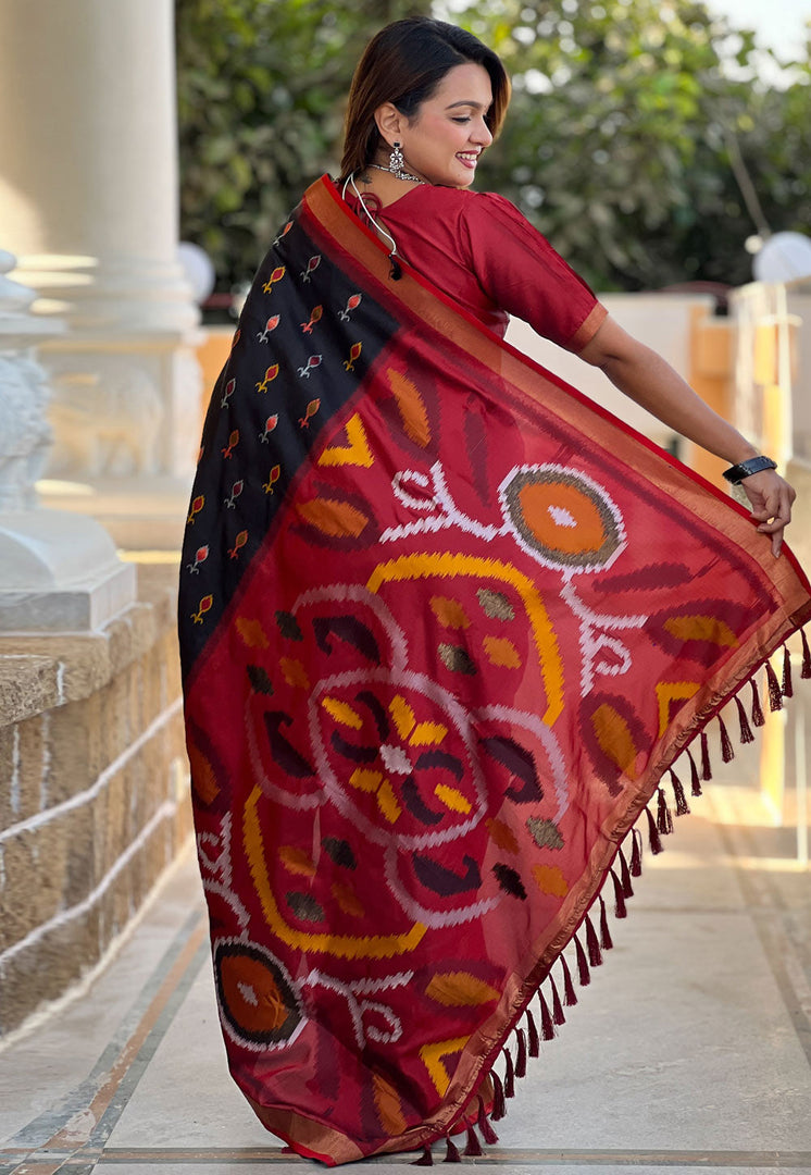 Black Silk Saree With Blouse