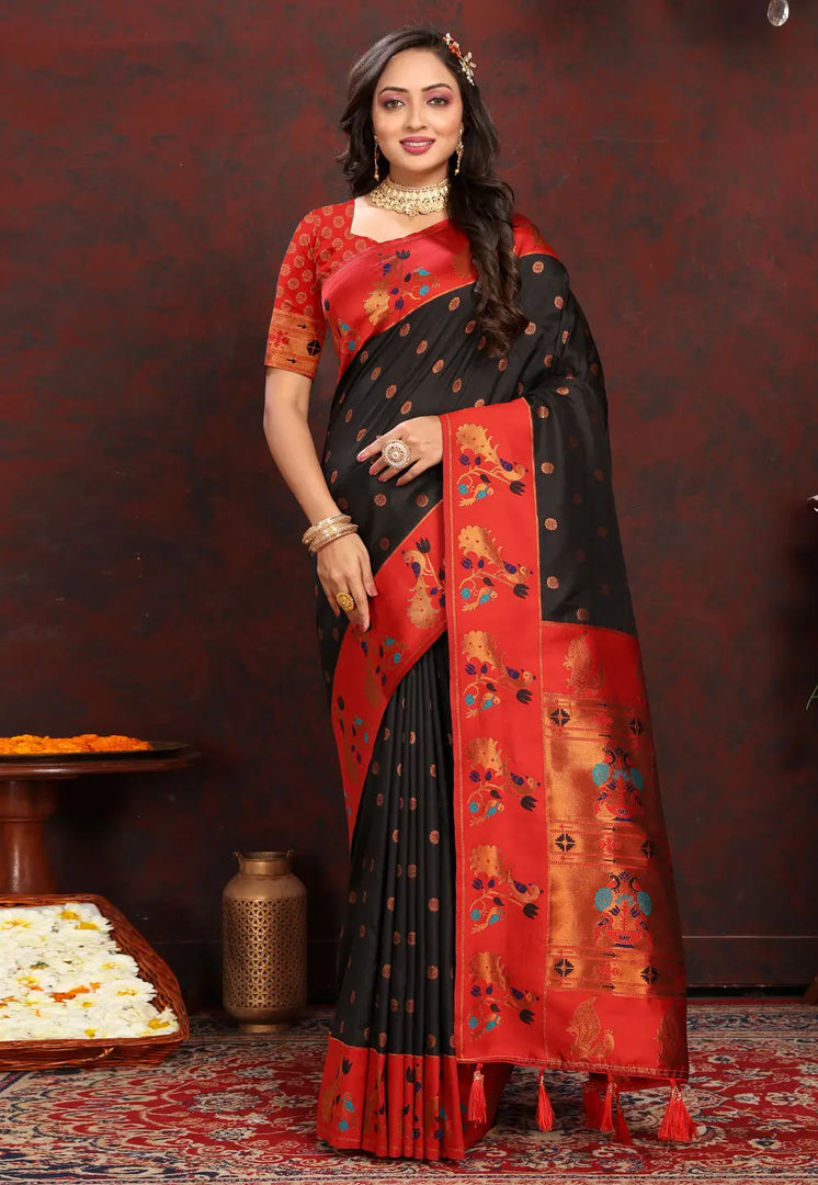 Black Silk Saree With Blouse