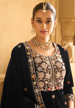 Load image into Gallery viewer, Black Velvet Pakistani Suit
