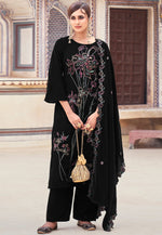 Load image into Gallery viewer, Black Velvet Pakistani Suit
