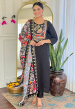 Load image into Gallery viewer, Black Viscose Readymade Pant Style Suit
