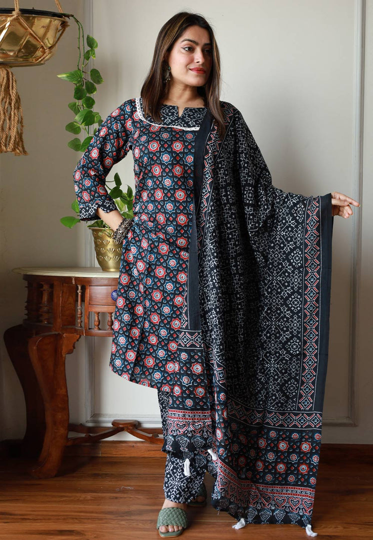 Blue Chanderi Cotton Kurta Set With Pant