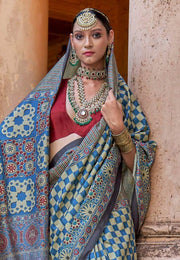 Blue Silk Saree With Blouse