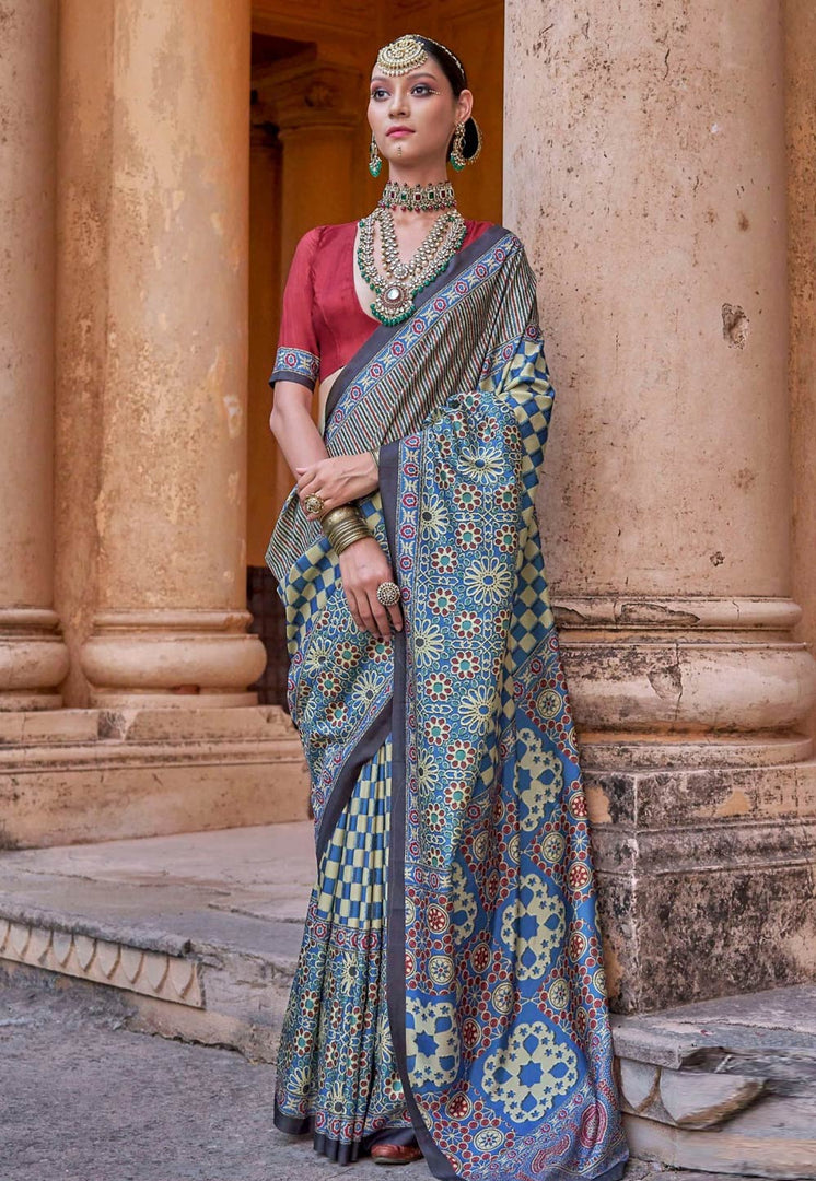 Blue Silk Saree With Blouse