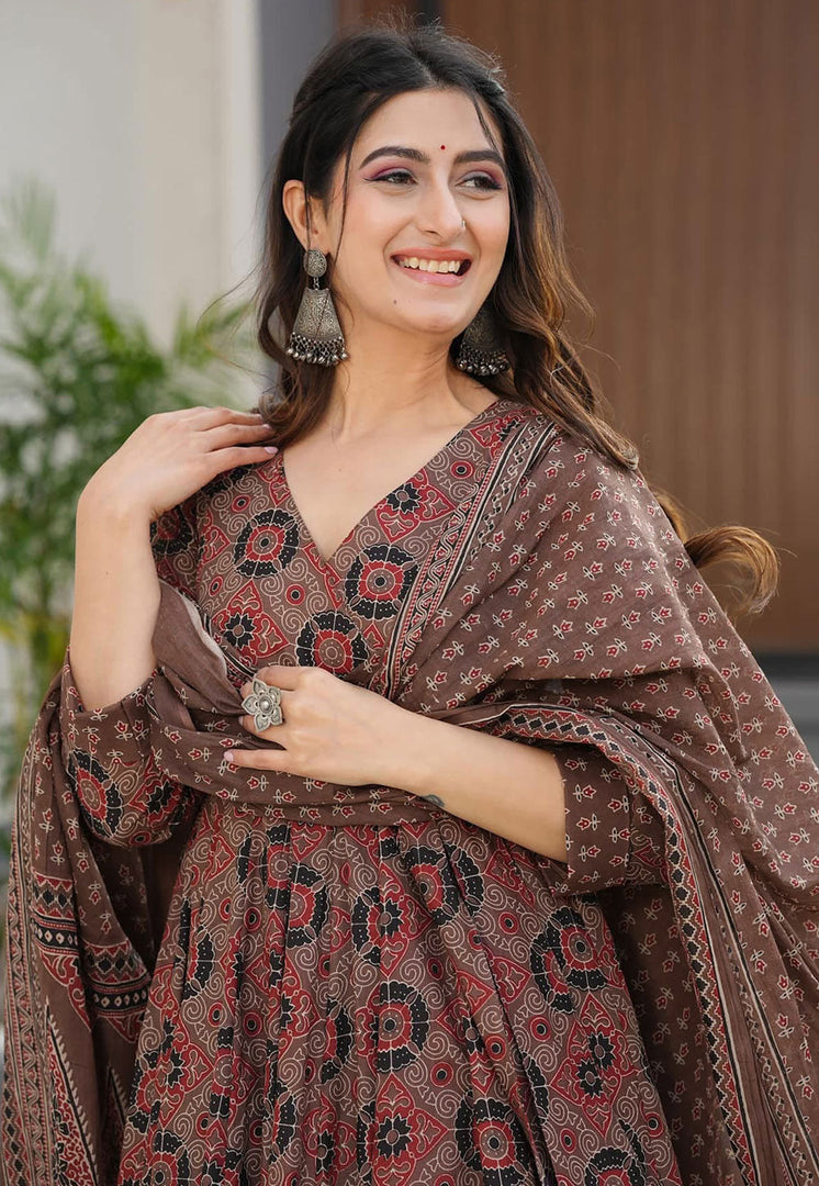 Brown Muslin Readymade Palazzo Suit