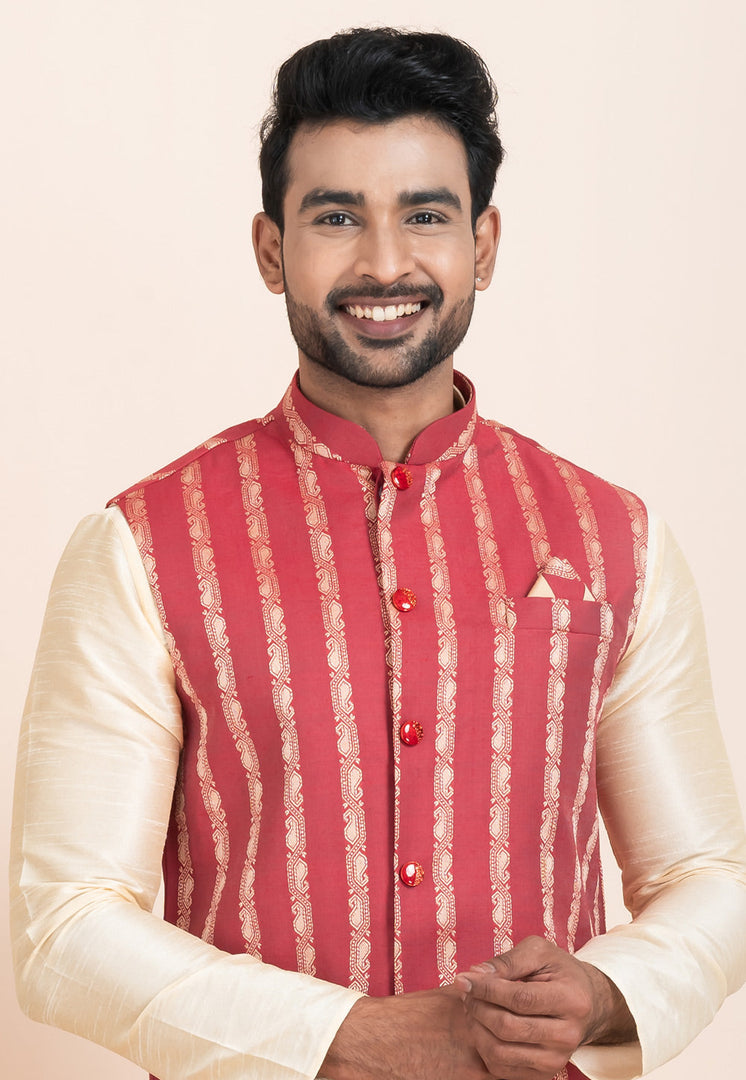 Cream Banarasi Silk Kurta Pajama With Jacket