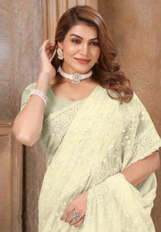 Cream Georgette Saree With Blouse