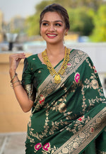 Load image into Gallery viewer, Green Banarasi Silk Saree
