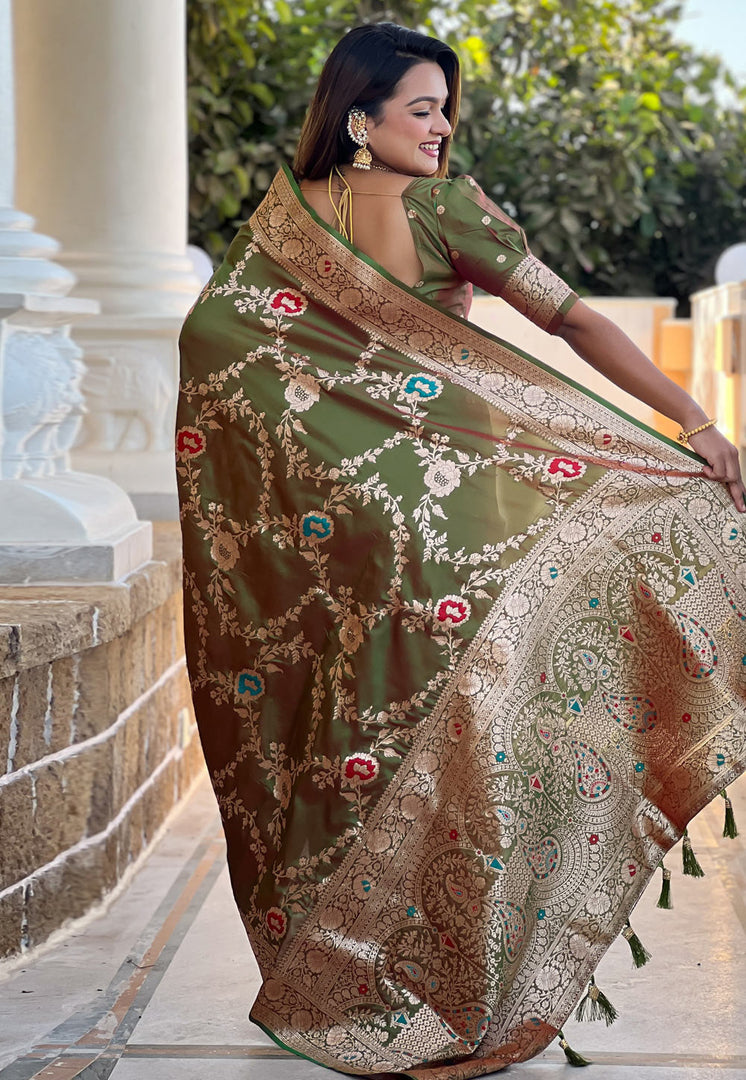 Green Banarasi Silk Saree With Blouse