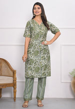 Load image into Gallery viewer, Green Chanderi Kurta Set With Pant
