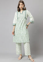 Load image into Gallery viewer, Green Cotton Kurta Set With Pent
