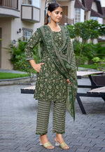 Load image into Gallery viewer, Green Cotton Readymade Pakistani Suit
