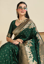 Green Kanjivaram Silk Saree With Blouse