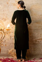 Load image into Gallery viewer, Green Velvet Readymade Pant Style Suit
