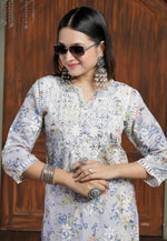 Load image into Gallery viewer, Grey Cotton Kurta Set With Pent
