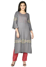 Load image into Gallery viewer, Grey Cotton Rayon Kurta Set With Pent
