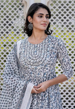 Load image into Gallery viewer, Grey Cotton Readymade Pakistani Suit
