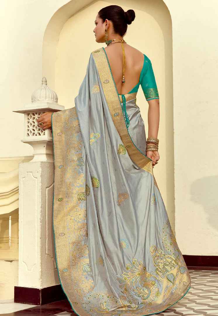 Grey Silk Saree With Blouse