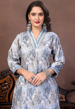 Load image into Gallery viewer, Lavender Muslin Kurta Set With Palazzo
