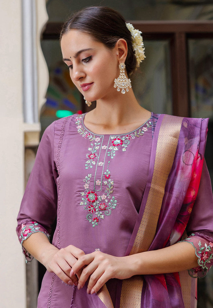 Lavender Viscose Readymade Pakistani Suit