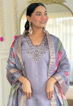Load image into Gallery viewer, Lavender Viscose Readymade Pant Style Suit
