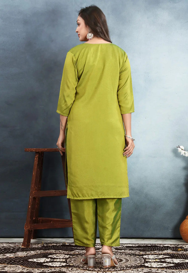 Light Green Silk Kurta Set With Pent