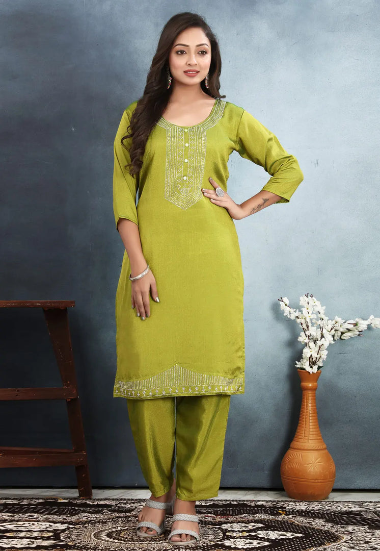 Light Green Silk Kurta Set With Pent