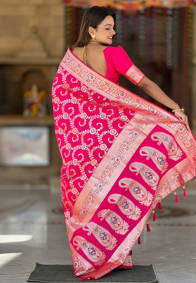 Magenta Banarasi Silk Saree With Blouse