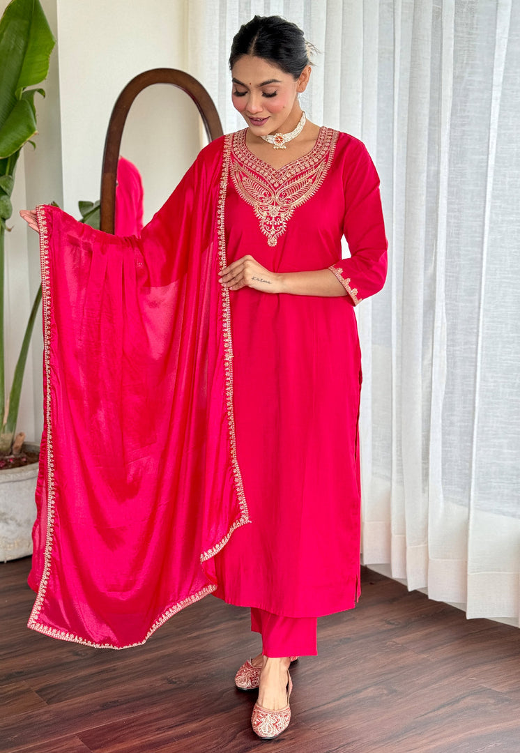 Magenta Chanderi Readymade Pakistani Suit