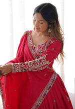 Load image into Gallery viewer, Magenta Crepe Silk Navratri Chaniya Choli
