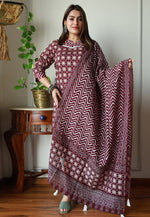 Load image into Gallery viewer, Maroon Chanderi Cotton Kurta Set With Pant
