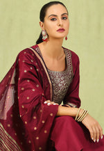 Load image into Gallery viewer, Maroon Cotton Readymade Pakistani Suit

