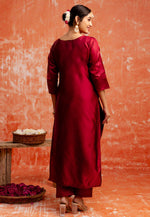 Load image into Gallery viewer, Maroon Cotton Silk Readymade Pakistani Suit
