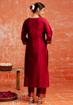Load image into Gallery viewer, Maroon Cotton Silk Readymade Pakistani Suit
