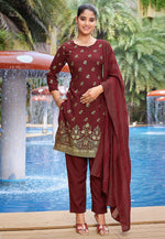 Load image into Gallery viewer, Maroon Crepe Readymade Pakistani Suit
