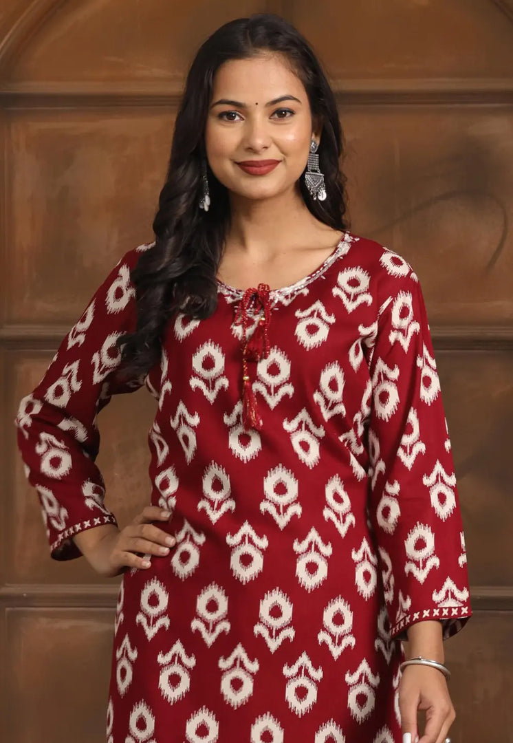 Maroon Rayon Kurta Set With Pent